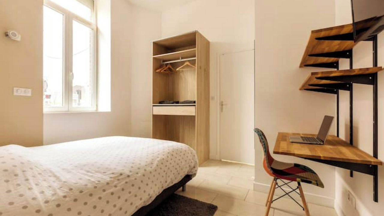 Photo of Bedroom in Loos