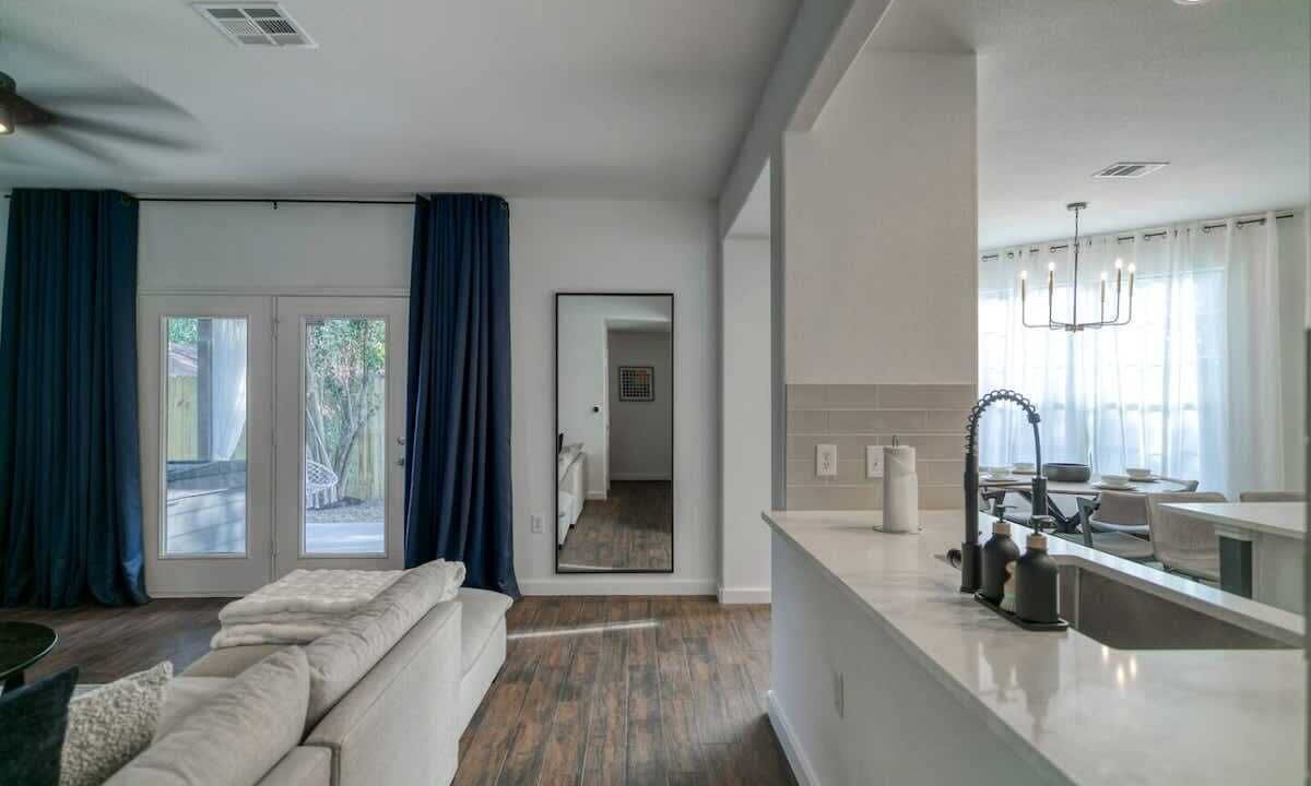Photo of Livingroom in McKinney