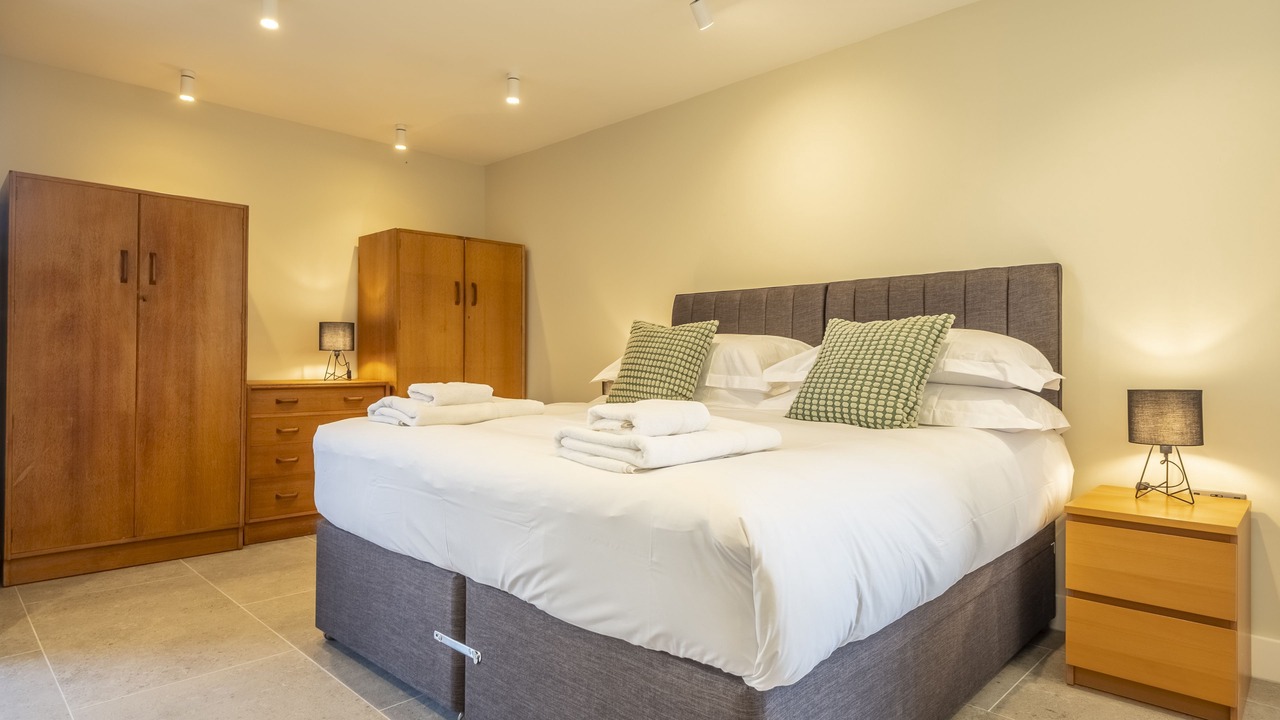 Photo of Others in Foxley