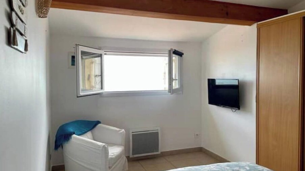 Photo of Bedroom in Perols