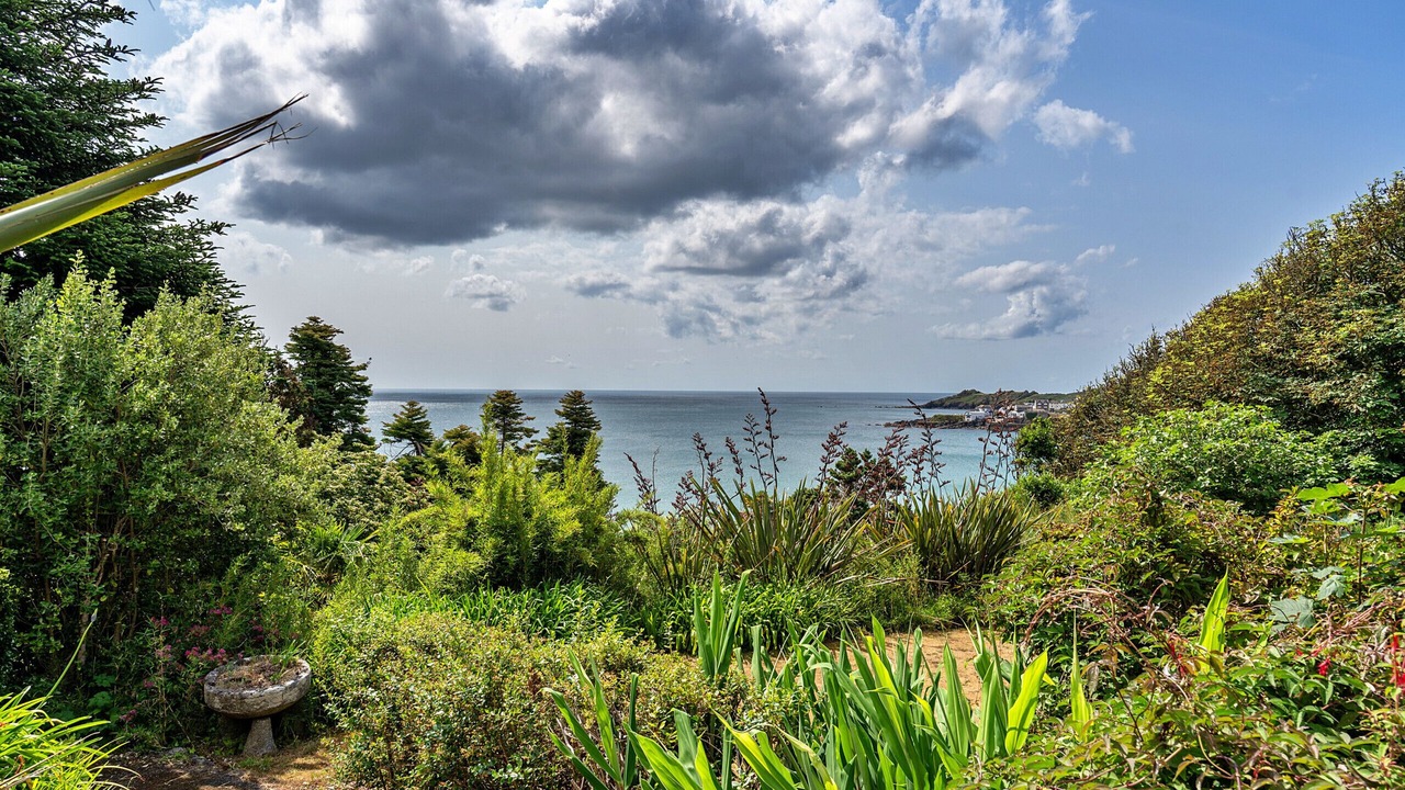 Photo of Others in Coverack
