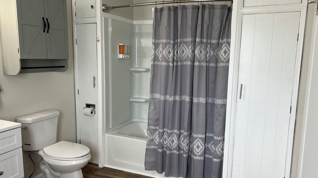 Photo of Bathroom in Richwood
