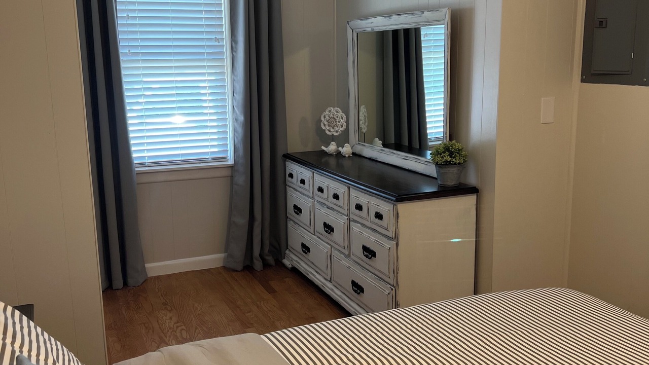 Photo of Bedroom in Richwood