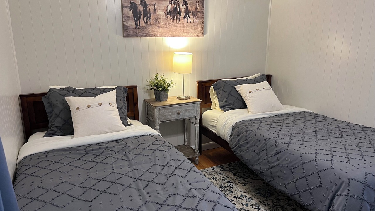 Photo of Bedroom in Richwood