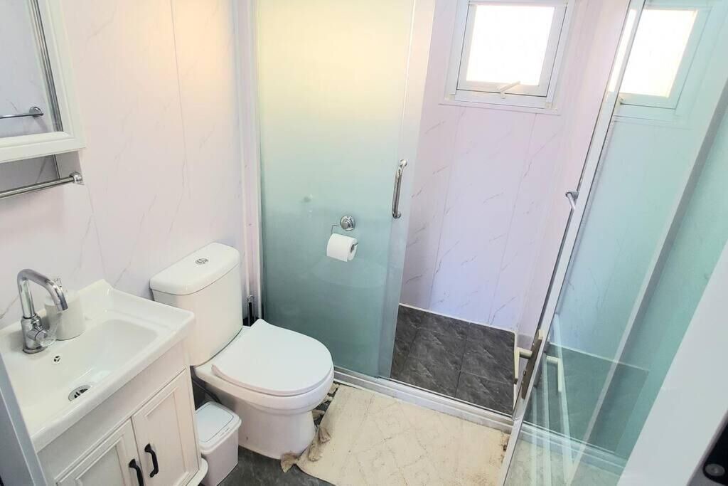 Photo of Bathroom in Broke