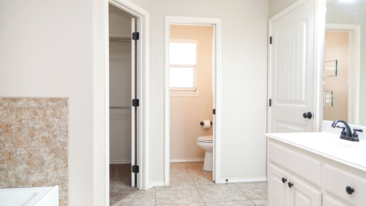 Photo of Bathroom in Big Spring
