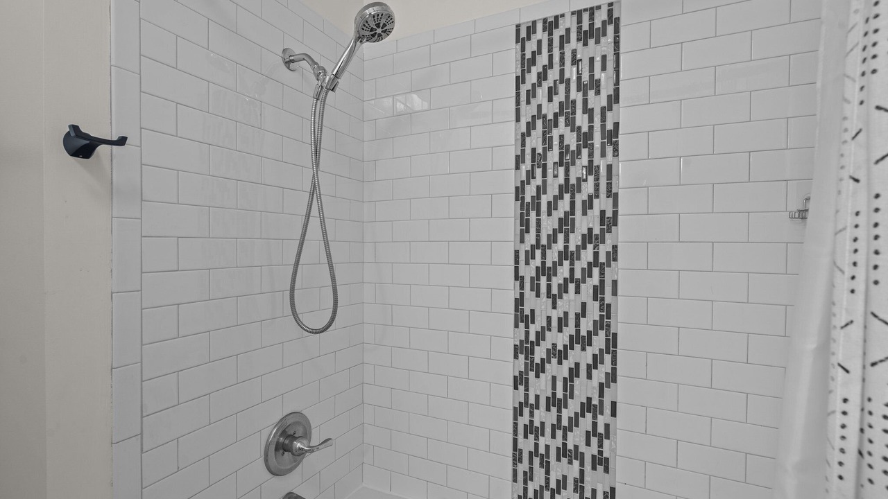 Photo of Bathroom in North Garrett Road