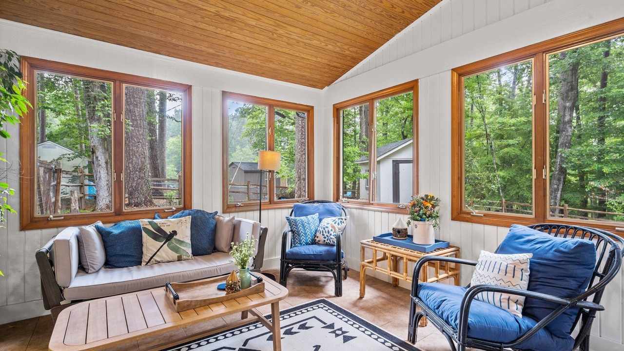 Photo of Livingroom in North Garrett Road