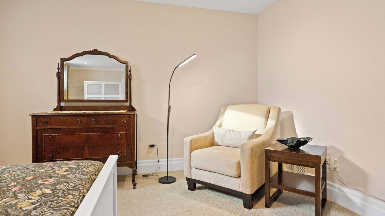 Photo of Bedroom in Guelph/Eramosa