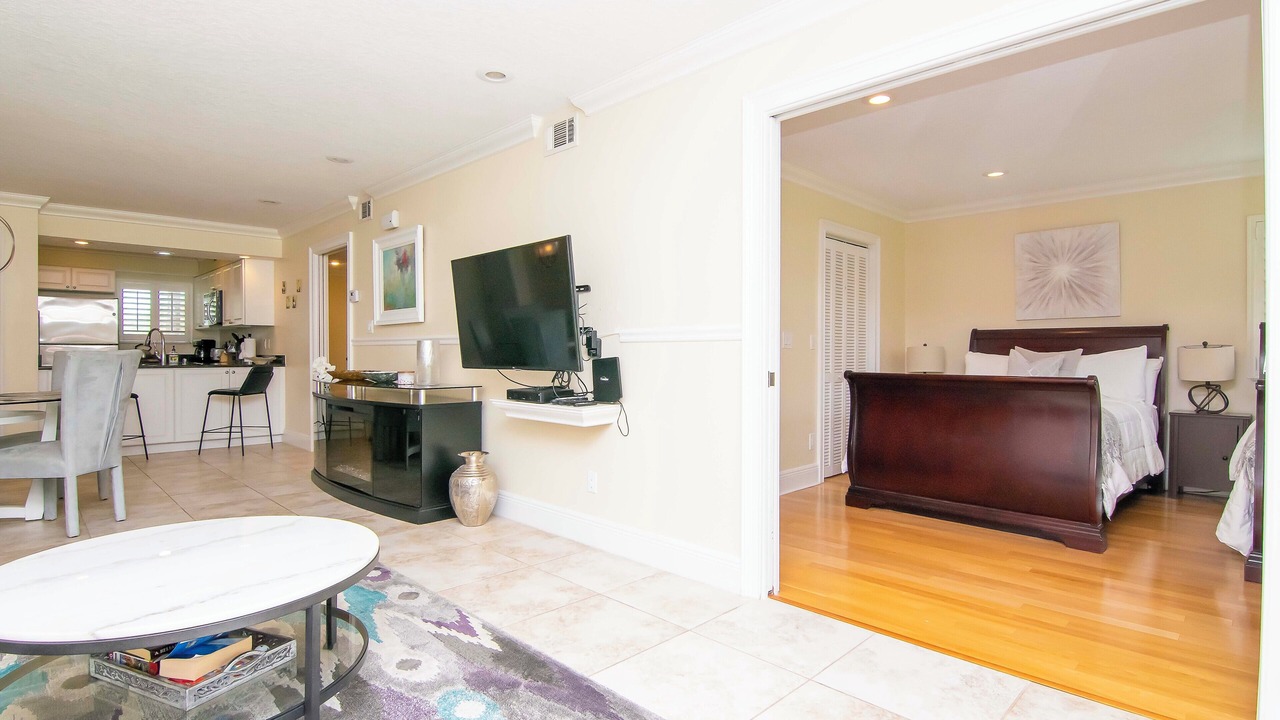 Photo of Livingroom in Saddlebrook