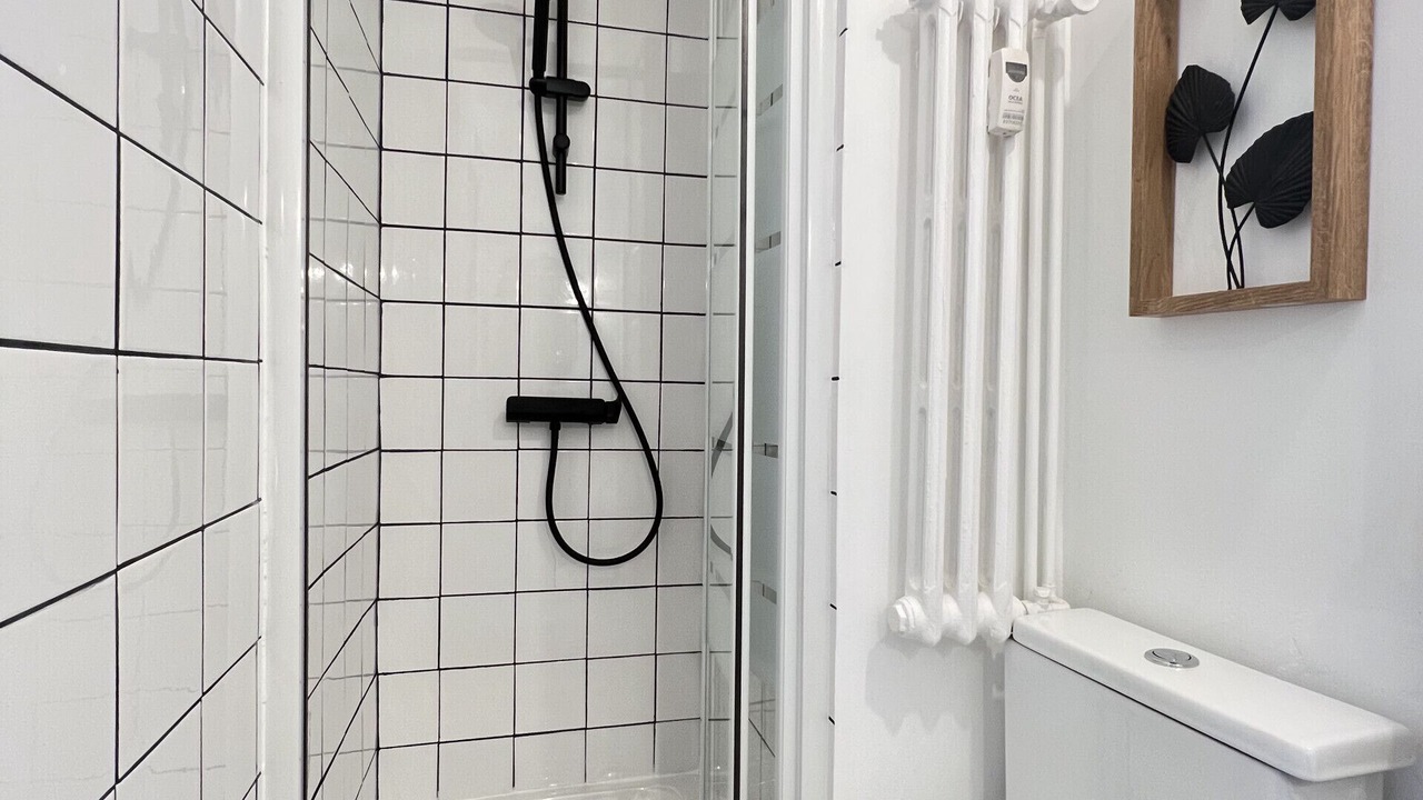Photo of Bathroom in Fontaine-Bayonne-Cartoucherie