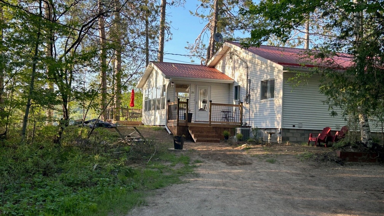 Photo of Others in Purdy