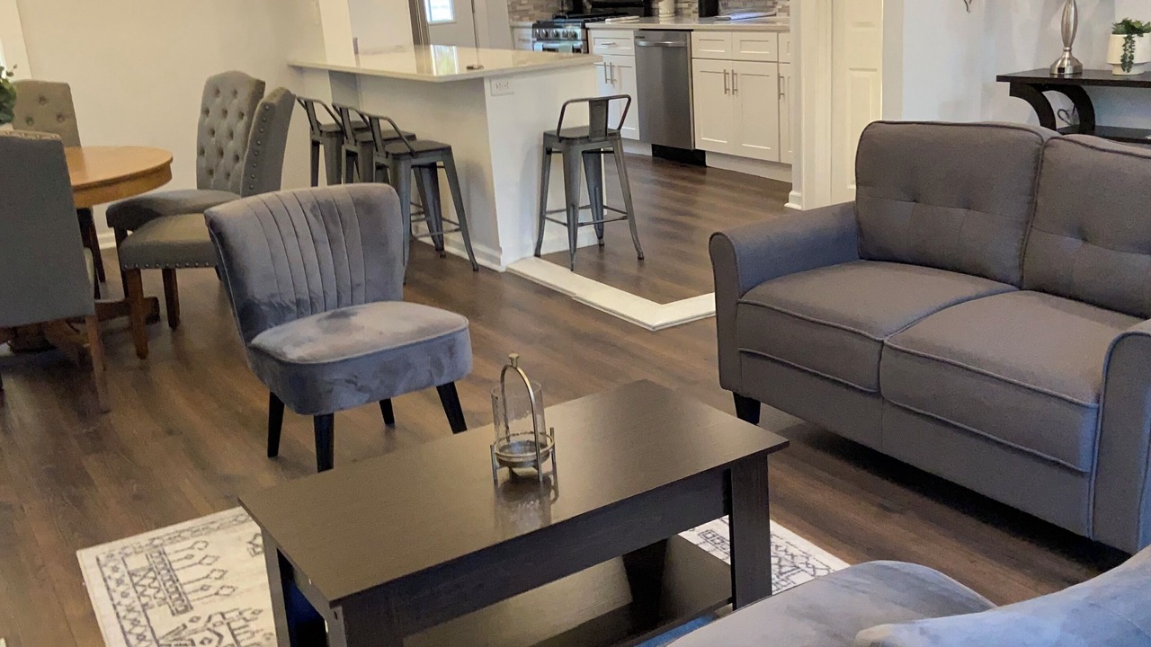 Photo of Livingroom in North Side