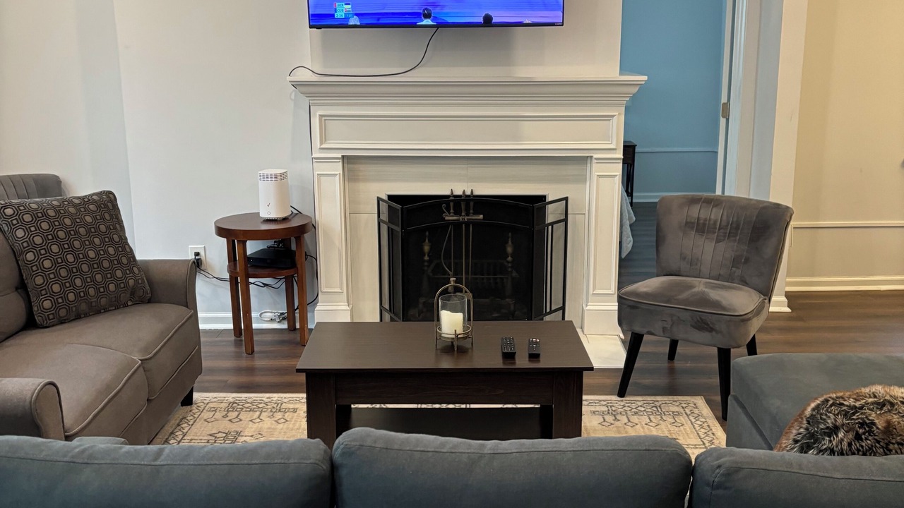 Photo of Livingroom in North Side