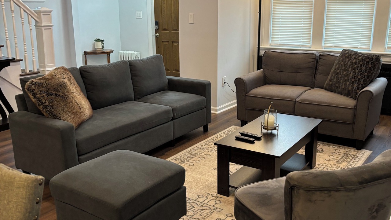 Photo of Livingroom in North Side