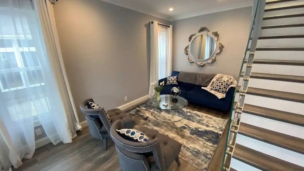 Photo of Livingroom in Williams Bay
