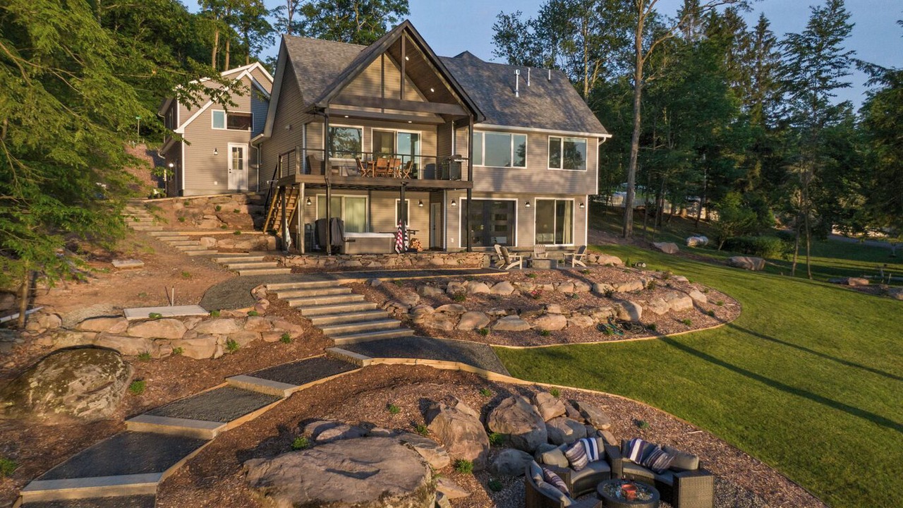 Photo of Outdoor in Monticello