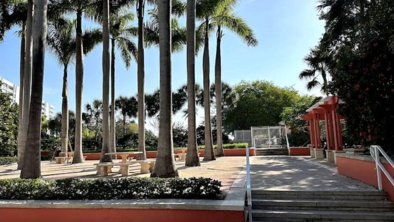 Photo of Others in Key Biscayne