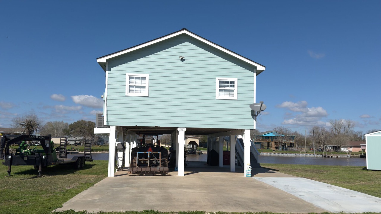 Photo of Outdoor in Cedar Lane