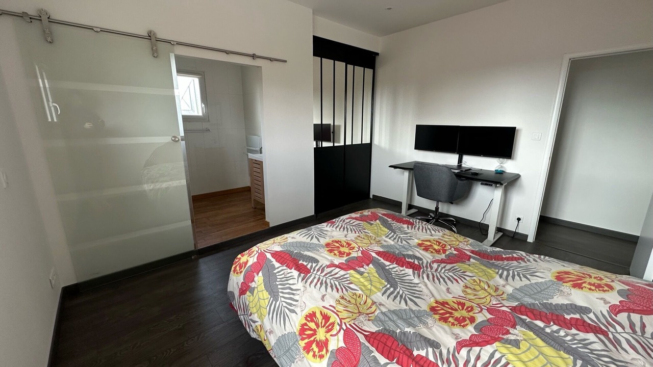 Photo of Bedroom in Lapeyrouse-Fossat