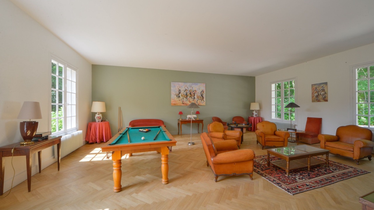 Photo of Bedroom in Mery-es-Bois