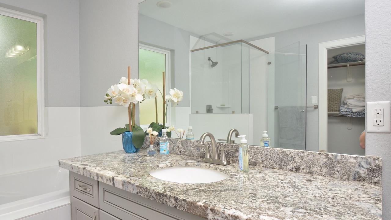 Photo of Bathroom in Atascocita