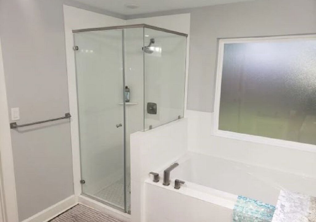 Photo of Bathroom in Atascocita