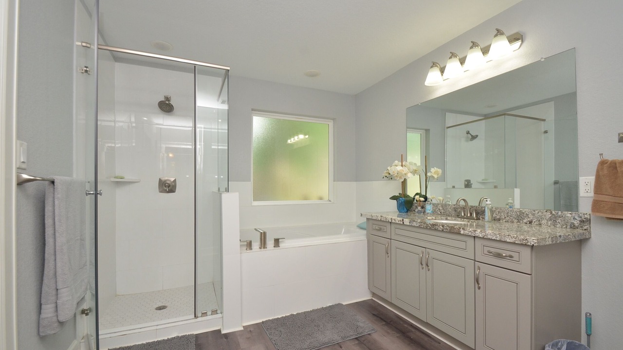 Photo of Bathroom in Atascocita