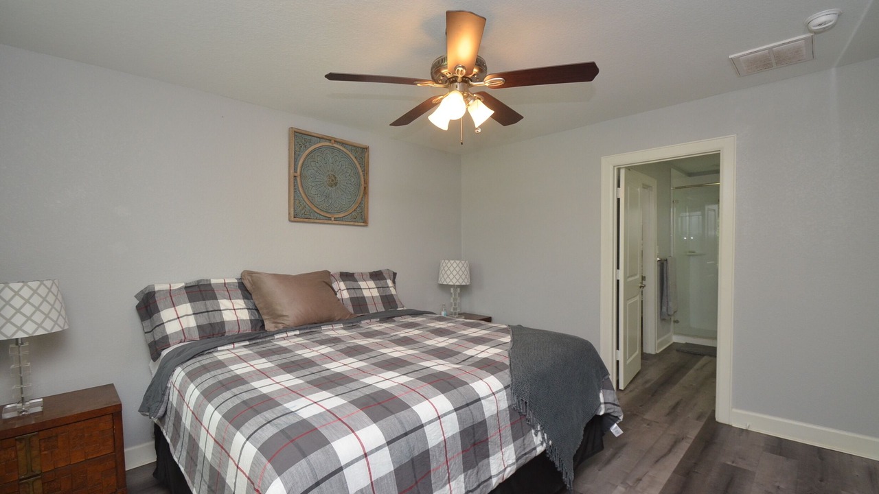 Photo of Bedroom in Atascocita