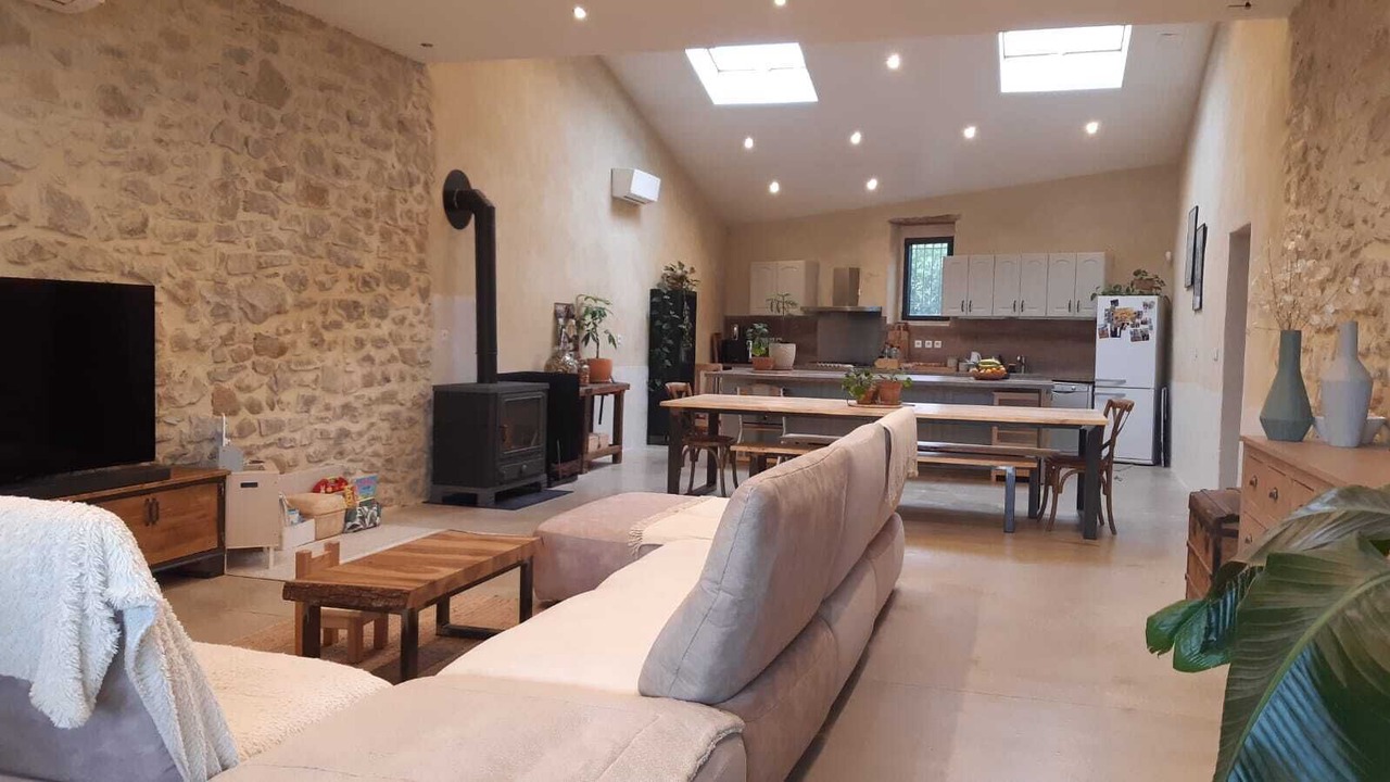 Photo of Livingroom in Lamotte-du-Rhone