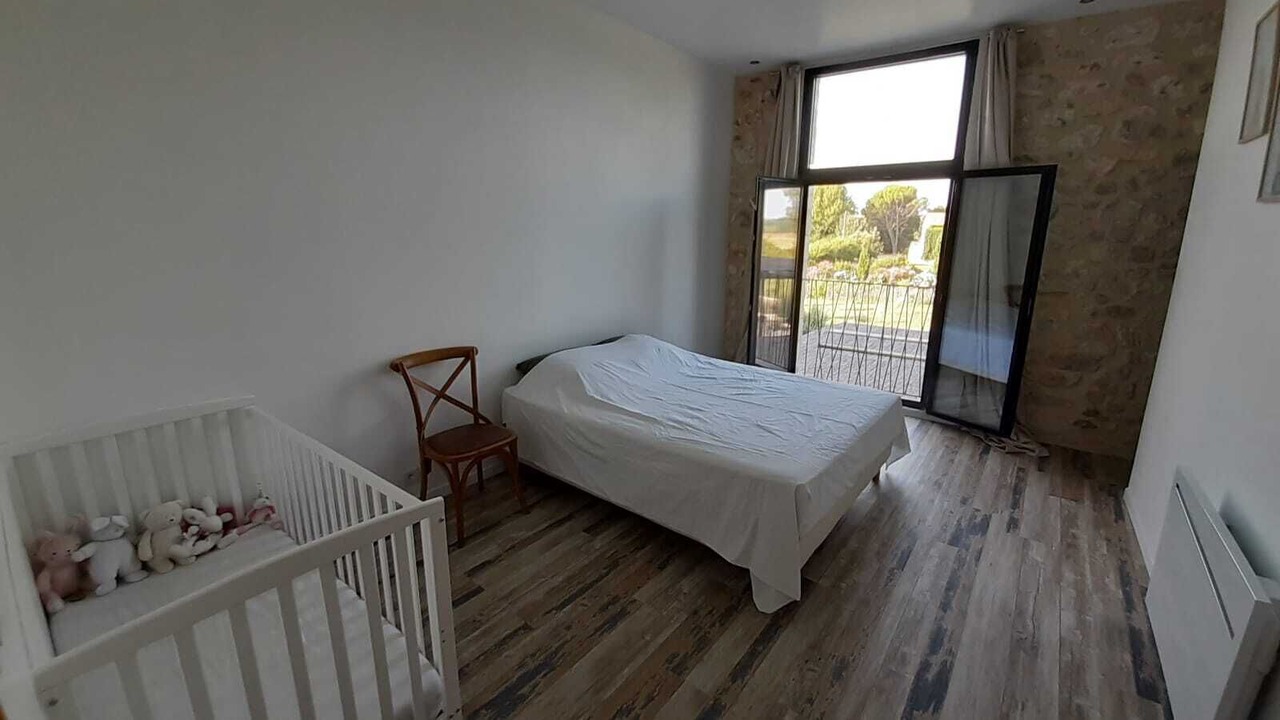 Photo of Bedroom in Lamotte-du-Rhone