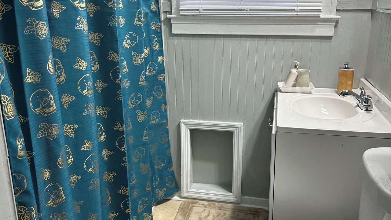 Photo of Bathroom in Highland Park