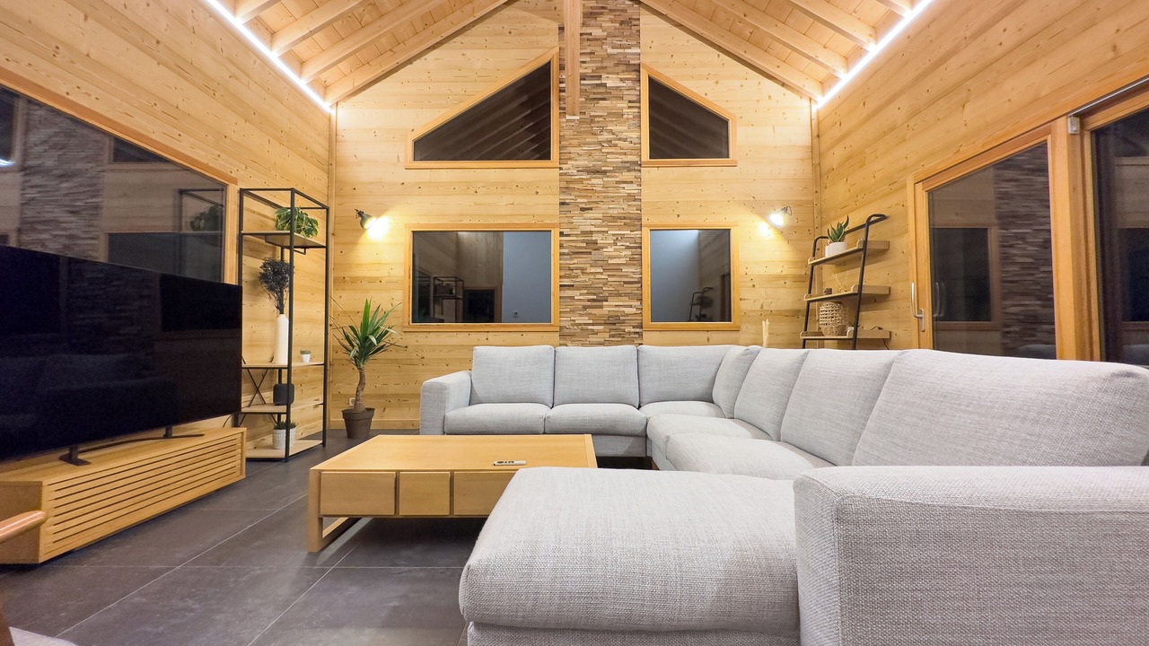 Photo of Livingroom in Alex