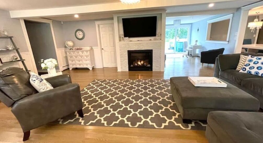 Photo of Livingroom in Little Compton