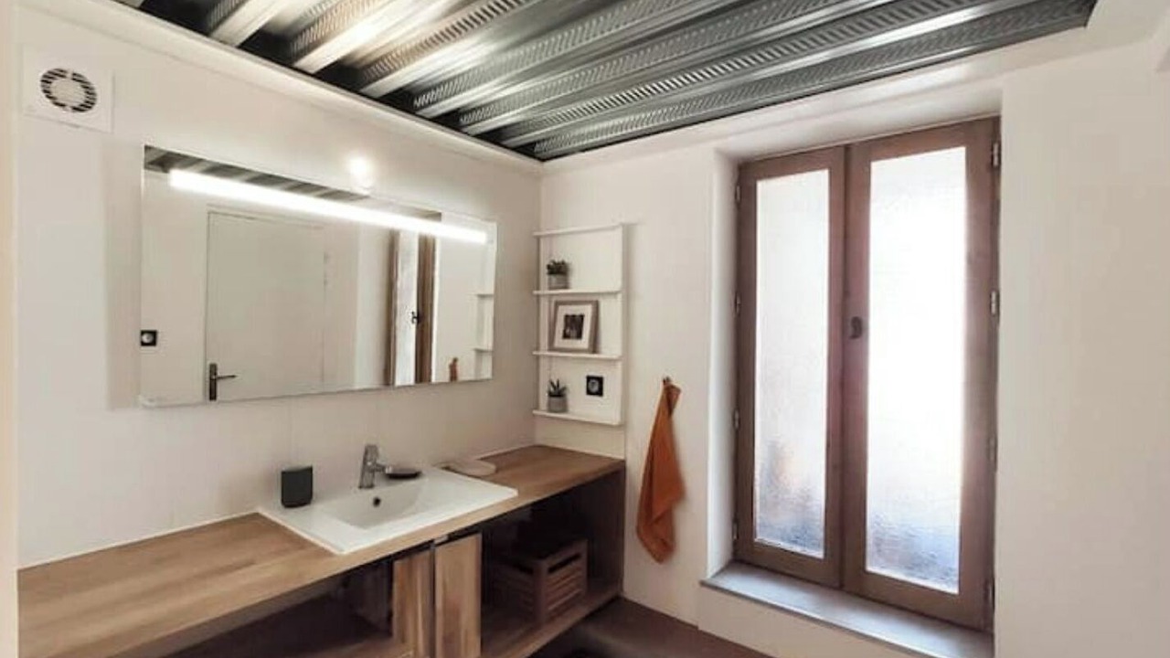 Photo of Bathroom in Les Cevennes