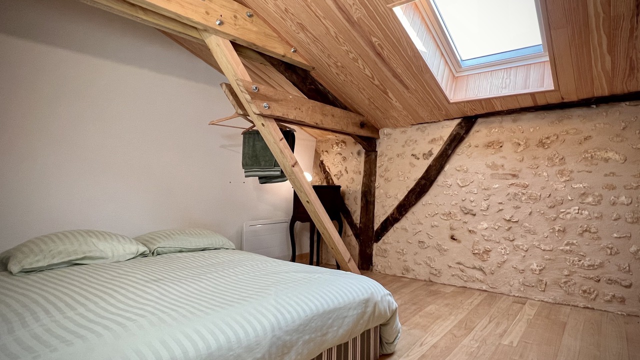 Photo of Bedroom in Saint-Pierre-de-Cole