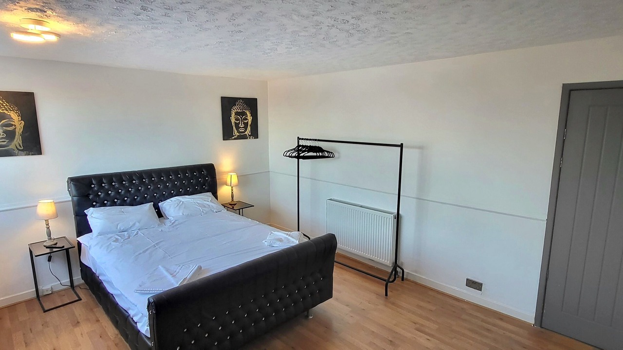 Photo of Bedroom in Weston on Trent
