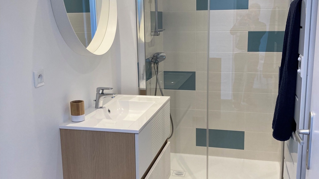 Photo of Bathroom in Denneville