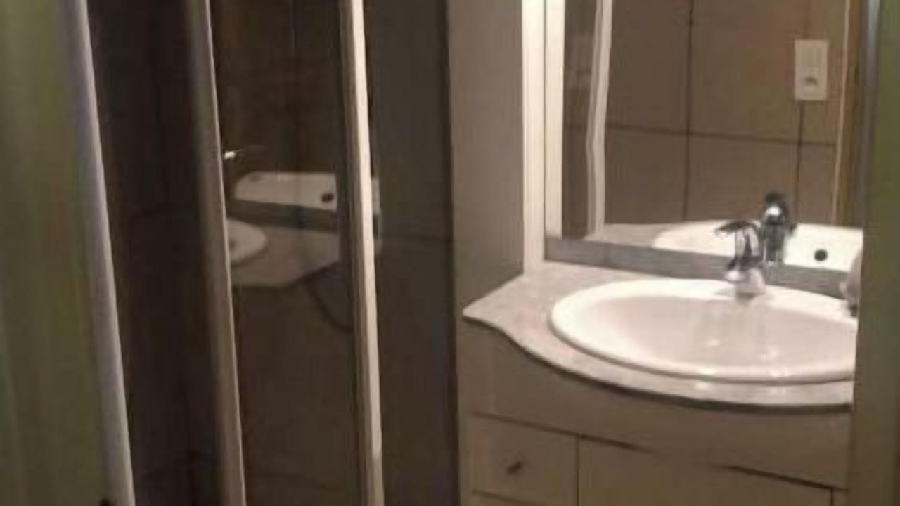 Photo of Bathroom in Petit-Colombes