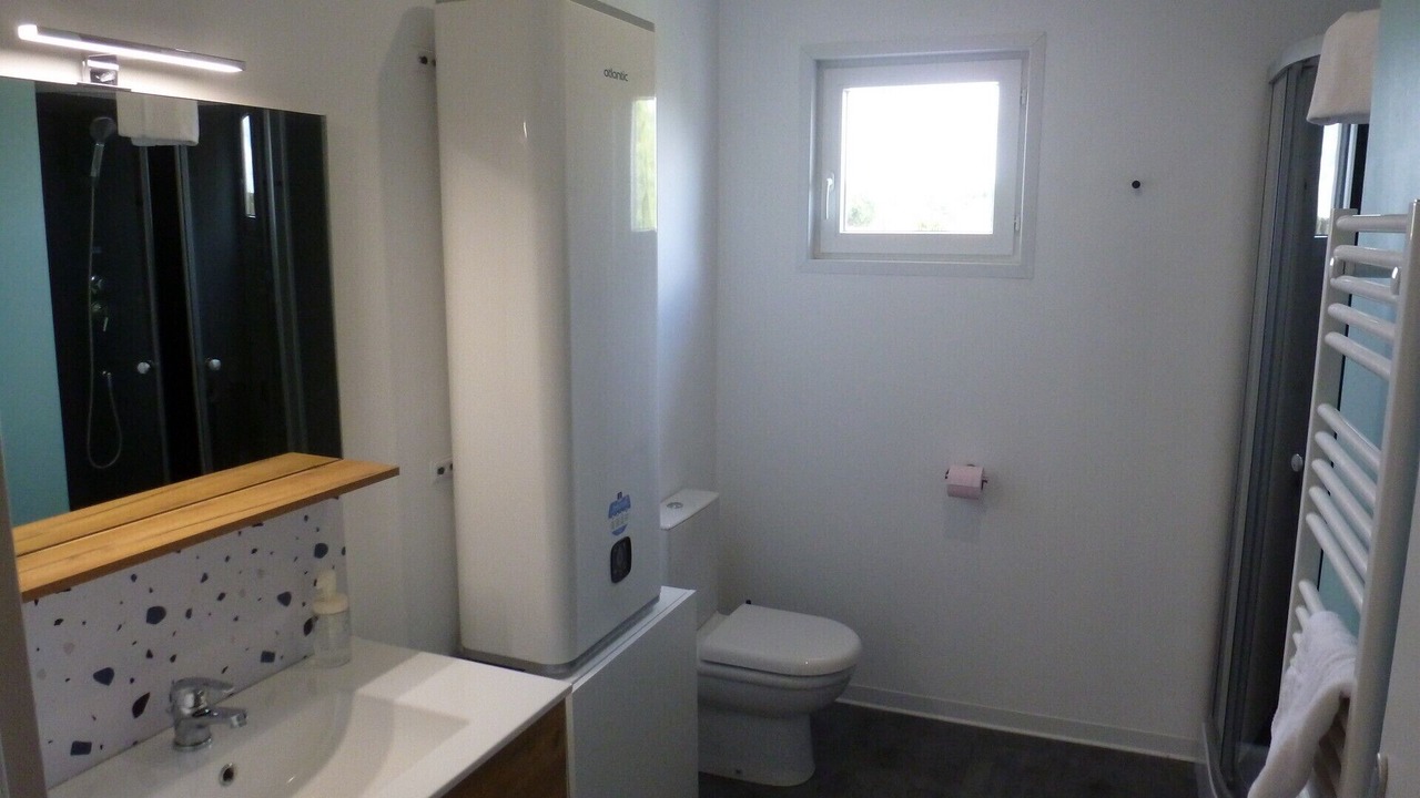 Photo of Bathroom in Chasseneuil-du-Poitou