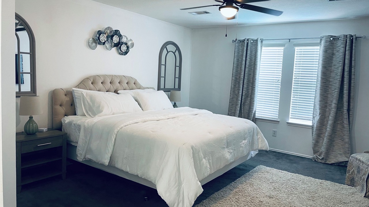 Photo of Bedroom in Atascocita