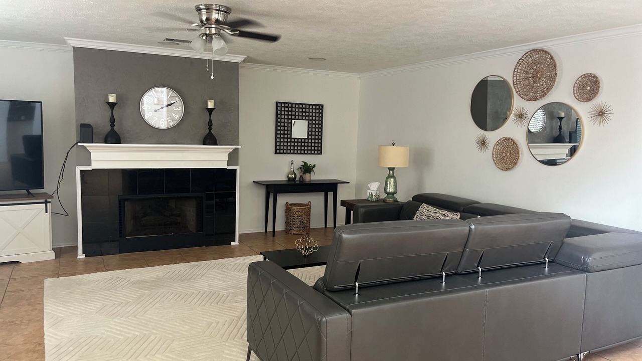 Photo of Livingroom in Atascocita