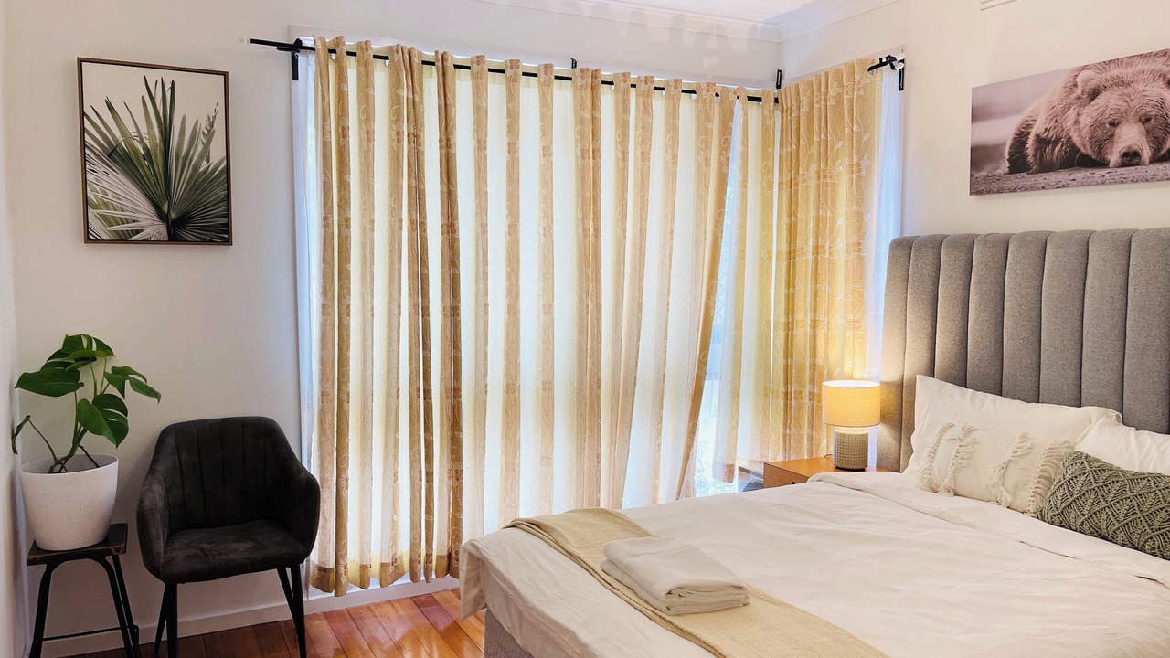 Photo of Bedroom in Sunshine West