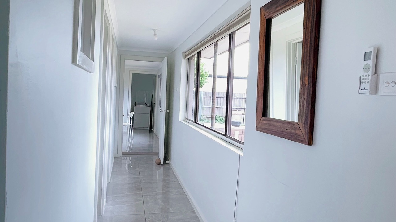 Photo of Others in Sunshine West