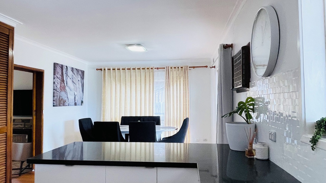 Photo of Others in Sunshine West