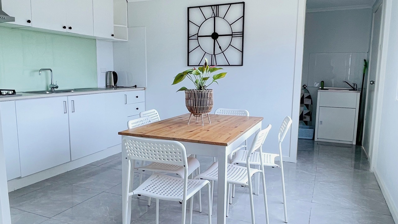 Photo of Others in Sunshine West