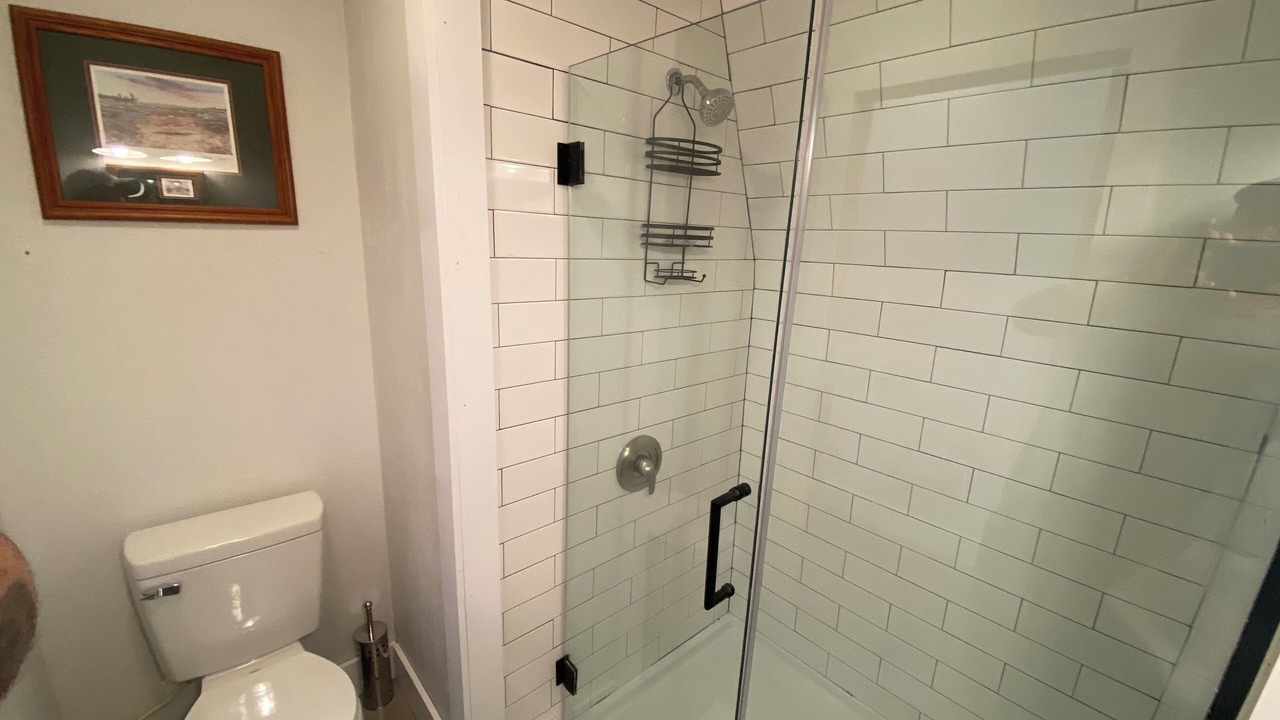 Photo of Bathroom in Adrian