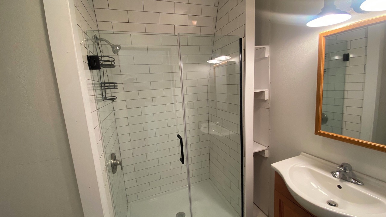 Photo of Bathroom in Adrian