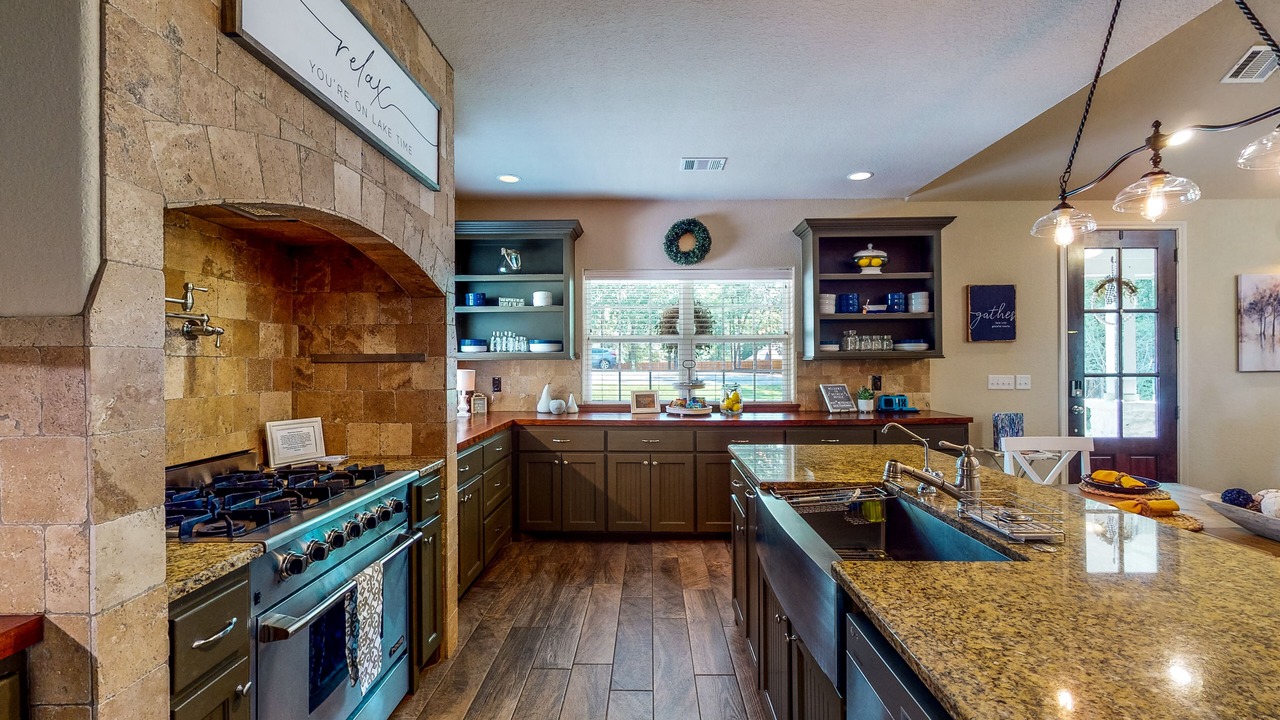 Photo of Kitchen in Cape Royale