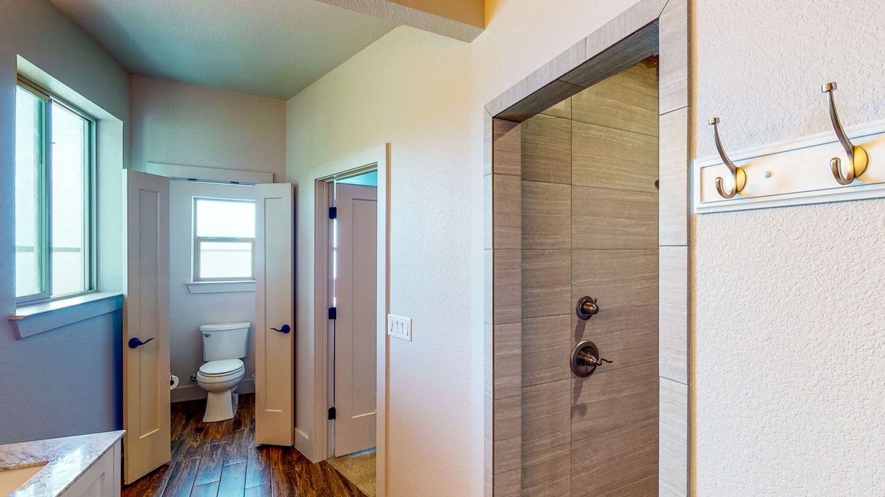 Photo of Bathroom in Lake Bridgeport